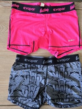 Eastbay Evapor 3” Volleyball Shorts Bundle Women’s Medium